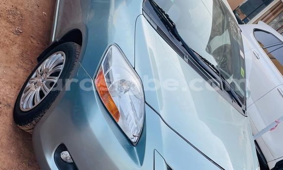Buy Used Toyota Yaris Blue Car in Lome in Maritime Buy Used Toyota Yaris Blue Car in Lome in Maritime