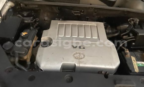 Buy Used Toyota RAV4 White Car in Lome in Maritime Buy Used Toyota RAV4 White Car in Lome in Maritime