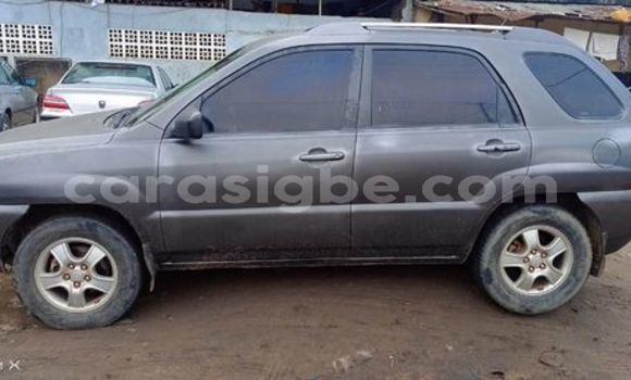 Acheter Occasion Voiture Kia Sportage Blanc à Lomé, Togo Acheter Occasion Voiture Kia Sportage Blanc à Lomé, Togo