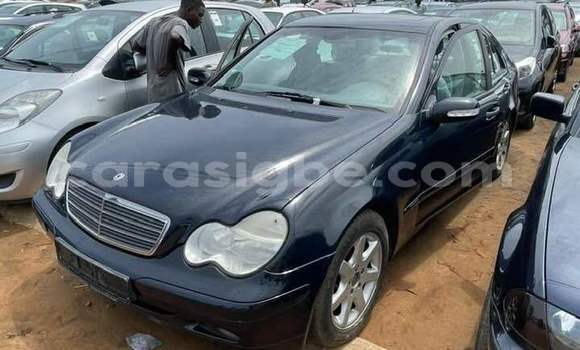 Acheter Occasion Voiture Mercedes-Benz C-Classe Noir à Lomé, Maritime Acheter Occasion Voiture Mercedes-Benz C-Classe Noir à Lomé, Maritime