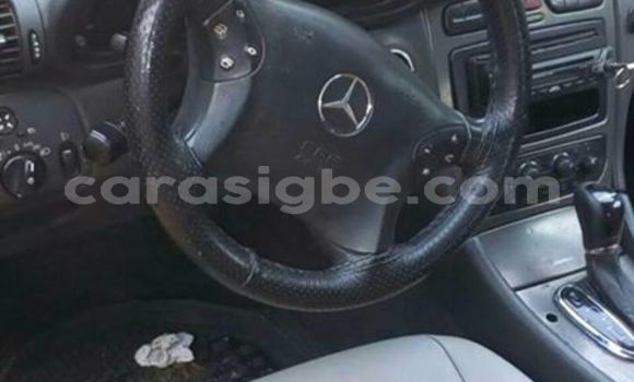 Buy Used Mercedes‒Benz C–Class Silver Car in Lome in Togo Buy Used Mercedes‒Benz C–Class Silver Car in Lome in Togo