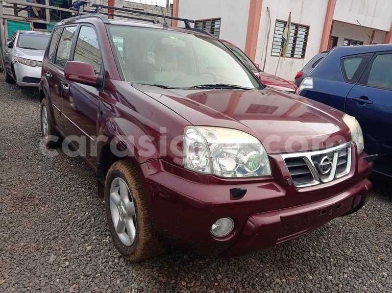 Big with watermark nissan x trail togo amoutive 8566