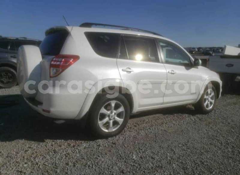 Big with watermark toyota rav4 togo lome 8567