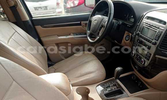 Buy Used Hyundai Santa Fe Red Car in Amlamé in Togo Buy Used Hyundai Santa Fe Red Car in Amlamé in Togo