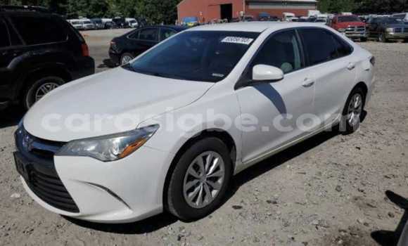 Buy Used Toyota Camry White Car in Lome in Maritime Buy Used Toyota Camry White Car in Lome in Maritime