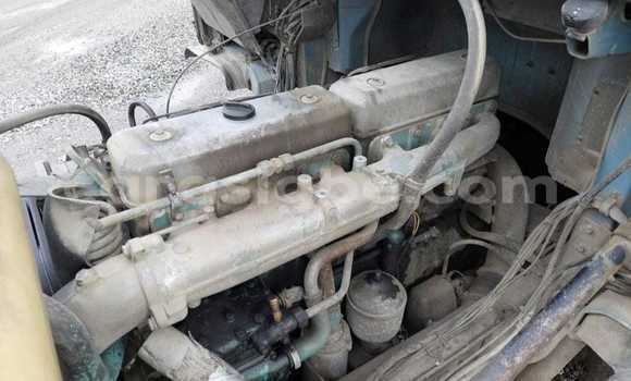 Buy Used Caterpillar 120 Blue Truck in Amoutivé in Togo Buy Used Caterpillar 120 Blue Truck in Amoutivé in Togo