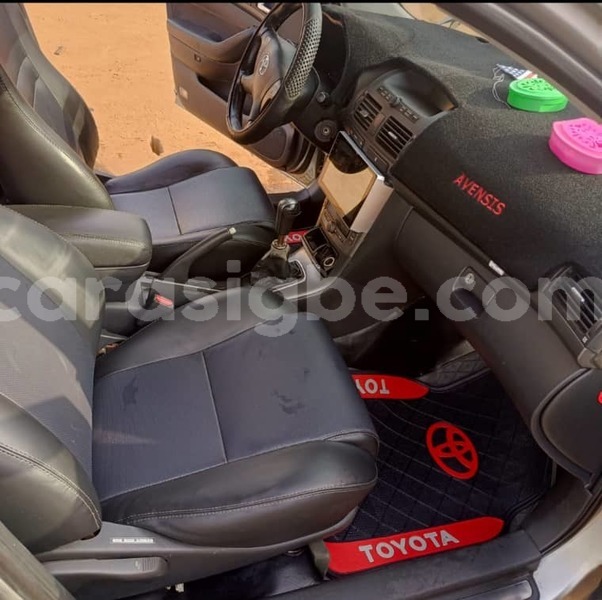 Big with watermark toyota avensis togo lome 8607