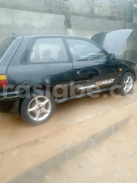 Big with watermark toyota starlet togo amoutive 8633