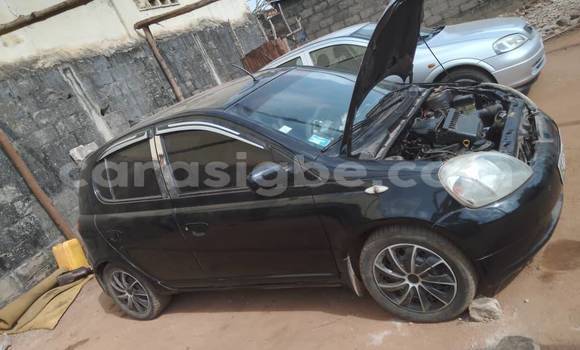 Acheter Occasion Voiture Toyota Yaris Noir à Amlamé, Togo Acheter Occasion Voiture Toyota Yaris Noir à Amlamé, Togo