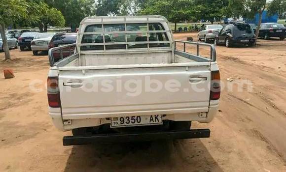 Buy Used Isuzu D–MAX White Car in Aneho in Maritime Buy Used Isuzu D–MAX White Car in Aneho in Maritime