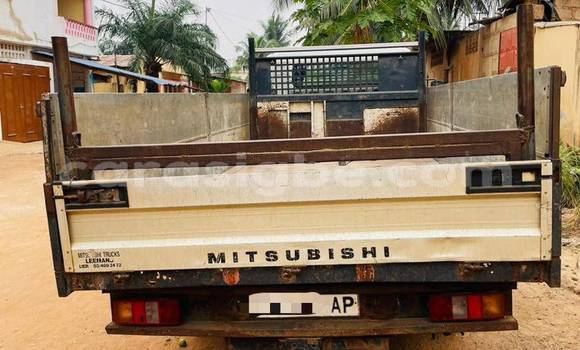 Buy Used Mitsubishi L400 White Truck in Aneho in Maritime Buy Used Mitsubishi L400 White Truck in Aneho in Maritime