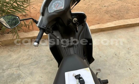 Acheter Occasion Moto Haojue Lucky Blanc à Lomé, Maritime Acheter Occasion Moto Haojue Lucky Blanc à Lomé, Maritime