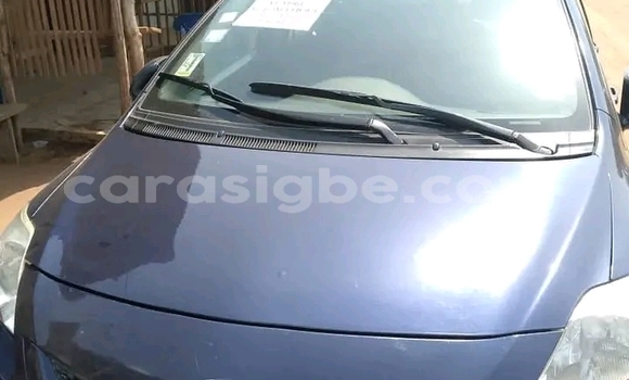 Buy Used Toyota Yaris Blue Car in Lome in Togo Buy Used Toyota Yaris Blue Car in Lome in Togo