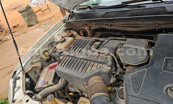 Acheter Occasion Voiture Toyota Highlander Blanc à Lomé, Togo Acheter Occasion Voiture Toyota Highlander Blanc à Lomé, Togo