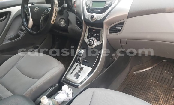 Buy Used Hyundai Elantra Red Car in Lome in Togo Buy Used Hyundai Elantra Red Car in Lome in Togo