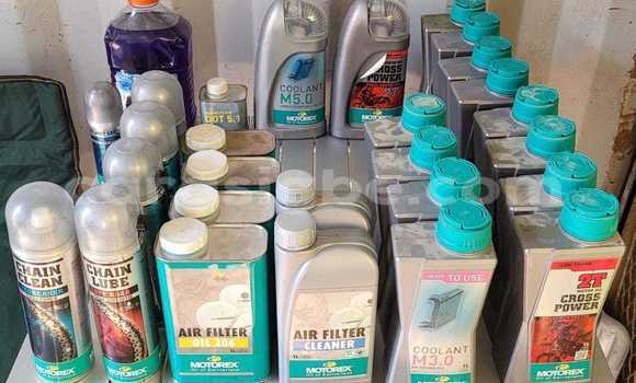 Acheter Occasion Moto Yamaha YZ Bleu à Lomé, Togo Acheter Occasion Moto Yamaha YZ Bleu à Lomé, Togo