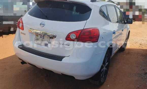Medium with watermark nissan rogue togo lome 8794