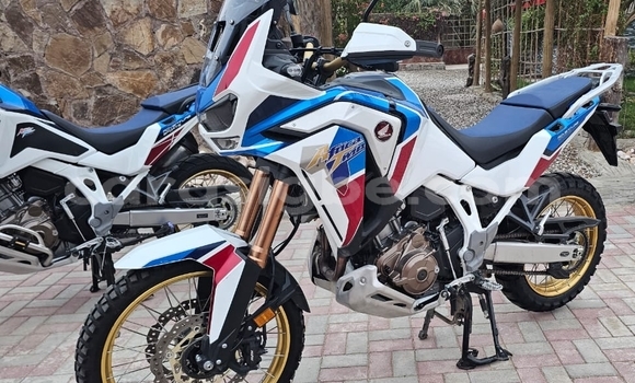 Acheter Occasion Moto Honda CRF Bleu à Adawlato, Togo Acheter Occasion Moto Honda CRF Bleu à Adawlato, Togo