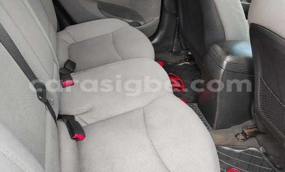 Buy Used Hyundai Elantra Silver Car in Lome in Maritime Buy Used Hyundai Elantra Silver Car in Lome in Maritime