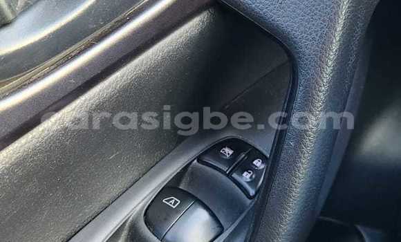 Acheter Neuf Voiture Nissan AD Blanc à Lomé, Togo Acheter Neuf Voiture Nissan AD Blanc à Lomé, Togo