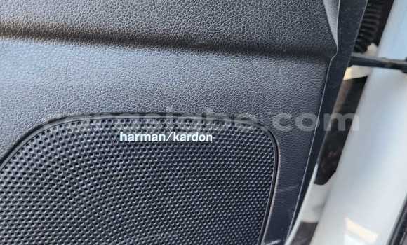 Acheter Neuf Voiture Kia K9 Blanc à Lomé, Maritime Acheter Neuf Voiture Kia K9 Blanc à Lomé, Maritime