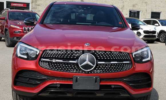 Acheter Neuf Voiture Mercedes-Benz GLC 250D Rouge à Lomé, Togo Acheter Neuf Voiture Mercedes-Benz GLC 250D Rouge à Lomé, Togo