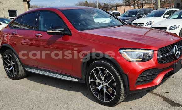 Acheter Neuf Voiture Mercedes-Benz GLC 250D Rouge à Lomé, Togo Acheter Neuf Voiture Mercedes-Benz GLC 250D Rouge à Lomé, Togo