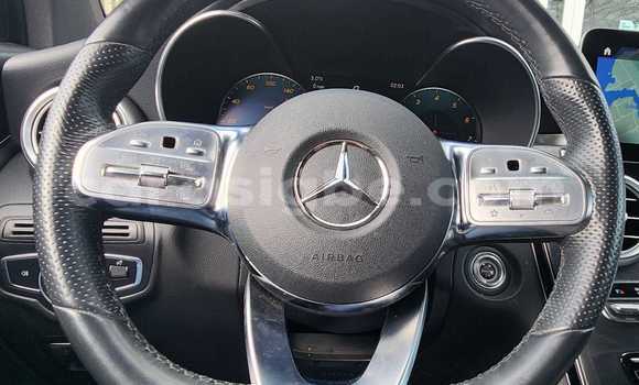 Acheter Neuf Voiture Mercedes-Benz GLC 250D Rouge à Lomé, Togo Acheter Neuf Voiture Mercedes-Benz GLC 250D Rouge à Lomé, Togo