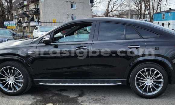 Acheter Neuf Voiture Mercedes-Benz GLC 250D Noir à Lomé, Togo Acheter Neuf Voiture Mercedes-Benz GLC 250D Noir à Lomé, Togo