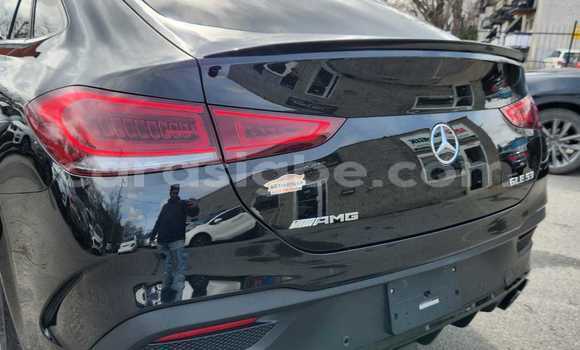 Acheter Neuf Voiture Mercedes-Benz GLC 250D Noir à Lomé, Togo Acheter Neuf Voiture Mercedes-Benz GLC 250D Noir à Lomé, Togo