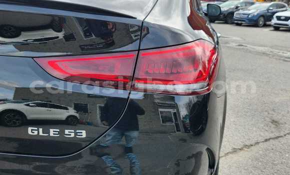 Acheter Neuf Voiture Mercedes-Benz GLC 250D Noir à Lomé, Togo Acheter Neuf Voiture Mercedes-Benz GLC 250D Noir à Lomé, Togo