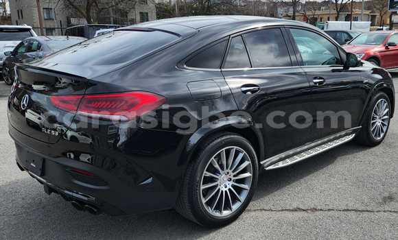 Acheter Neuf Voiture Mercedes-Benz GLC 250D Noir à Lomé, Togo Acheter Neuf Voiture Mercedes-Benz GLC 250D Noir à Lomé, Togo