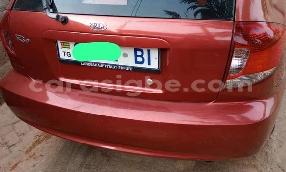 Acheter Occasion Voiture Kia Rio Rouge à Lomé, Togo Acheter Occasion Voiture Kia Rio Rouge à Lomé, Togo