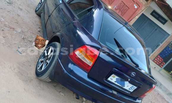 Buy Used Opel Astra Blue Car in Lome in Togo Buy Used Opel Astra Blue Car in Lome in Togo