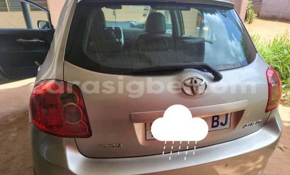 Buy Used Toyota Auris Silver Car in Lome in Togo Buy Used Toyota Auris Silver Car in Lome in Togo