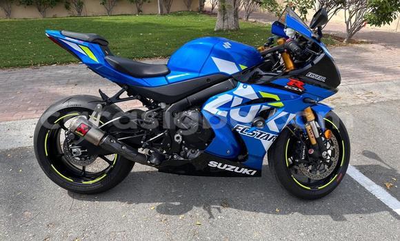Acheter Occasion Moto Suzuki GSX–R Bleu à Adawlato, Togo