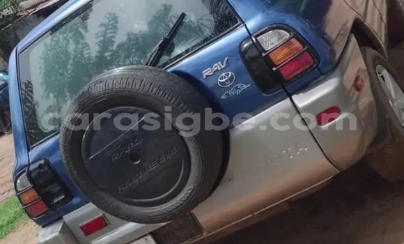 Buy Used Toyota RAV4 Blue Car in Lome in Togo Buy Used Toyota RAV4 Blue Car in Lome in Togo