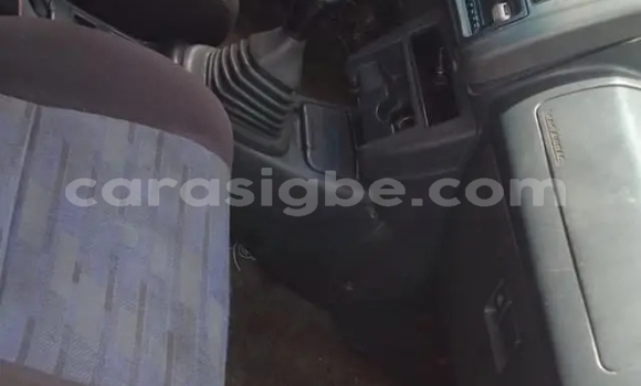 Buy Used Toyota RAV4 Blue Car in Lome in Togo Buy Used Toyota RAV4 Blue Car in Lome in Togo