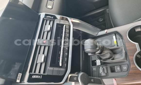 Buy New Toyota Land Cruiser Black Car in Lome in Togo Buy New Toyota Land Cruiser Black Car in Lome in Togo
