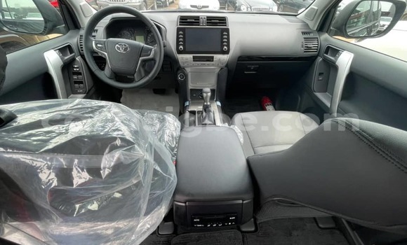 Acheter Neuf Voiture Toyota Prado Noir à Lomé, Togo Acheter Neuf Voiture Toyota Prado Noir à Lomé, Togo
