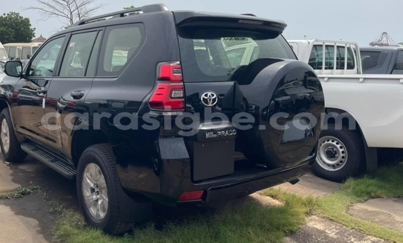 Acheter Neuf Voiture Toyota Prado Noir à Lomé, Togo Acheter Neuf Voiture Toyota Prado Noir à Lomé, Togo
