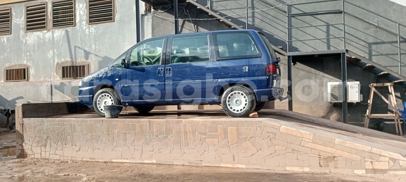 Big with watermark peugeot 806 togo lome 9021