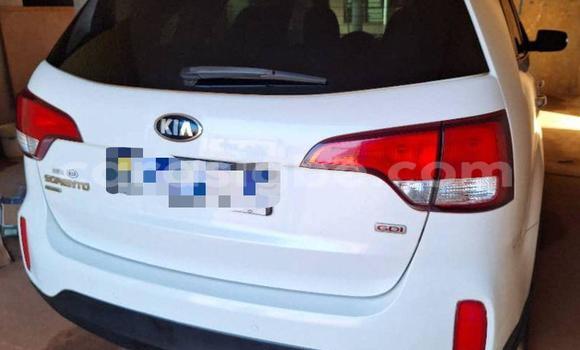 Buy Used Kia Sorento White Car in Lome in Togo Buy Used Kia Sorento White Car in Lome in Togo