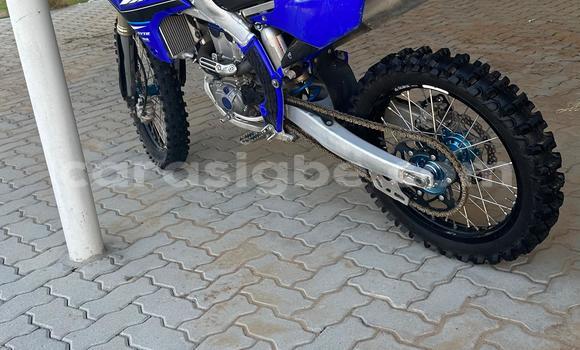 Acheter Occasion Moto Yamaha YZ Bleu à Forever, Togo