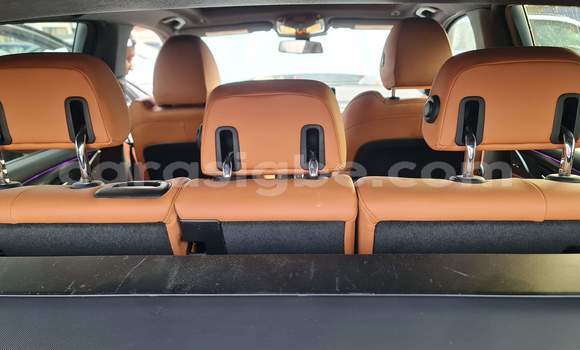 Acheter Import Voiture BMW X3 Blanc à Lomé, Togo Acheter Import Voiture BMW X3 Blanc à Lomé, Togo