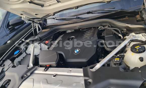 Acheter Import Voiture BMW X3 Blanc à Lomé, Togo Acheter Import Voiture BMW X3 Blanc à Lomé, Togo