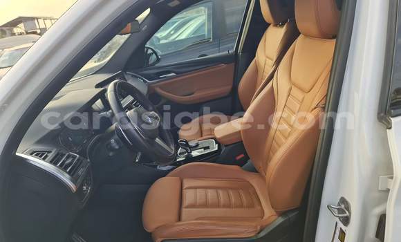Acheter Import Voiture BMW X3 Blanc à Lomé, Togo Acheter Import Voiture BMW X3 Blanc à Lomé, Togo