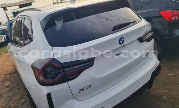 Acheter Import Voiture BMW X3 Blanc à Lomé, Togo Acheter Import Voiture BMW X3 Blanc à Lomé, Togo