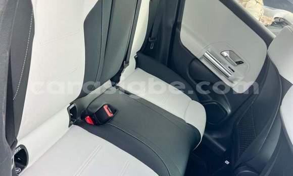 Acheter Neuf Voiture Mercedes‒Benz GLA-klasse Autre à Lomé, Maritime Acheter Neuf Voiture Mercedes‒Benz GLA-klasse Autre à Lomé, Maritime