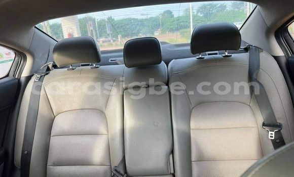 Buy Used Kia Forte White Car in Amoutivé in Togo Buy Used Kia Forte White Car in Amoutivé in Togo